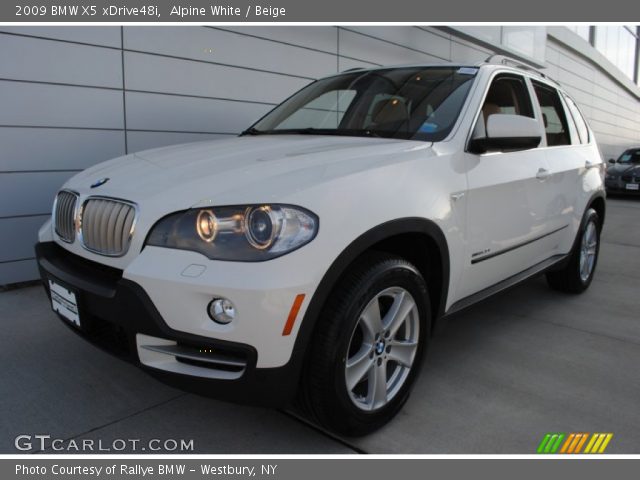 2009 BMW X5 xDrive48i in Alpine White