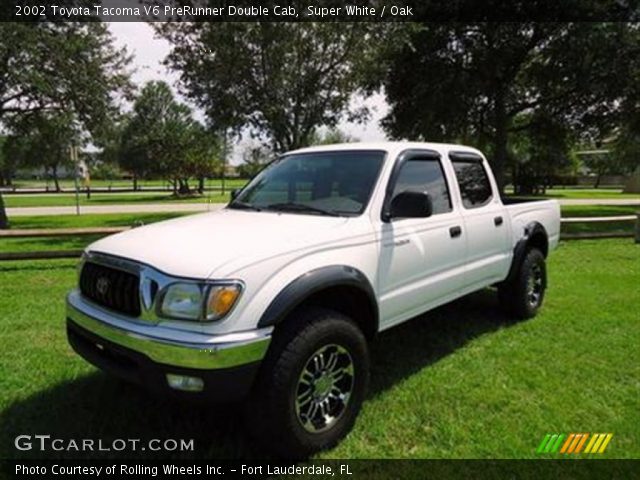 2002 Toyota Tacoma V6 PreRunner Double Cab in Super White