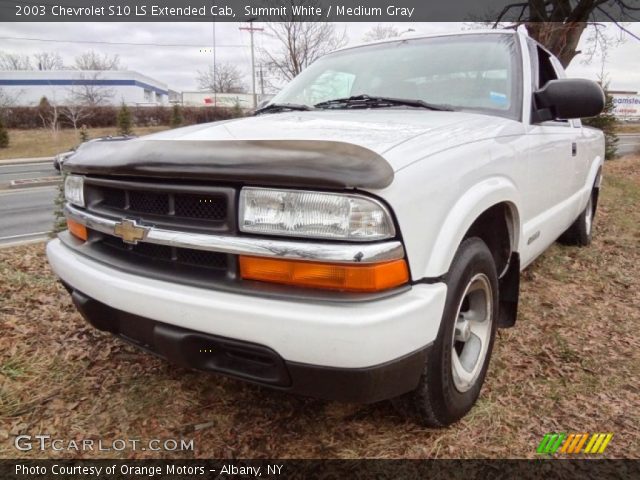 2003 Chevrolet S10 LS Extended Cab in Summit White