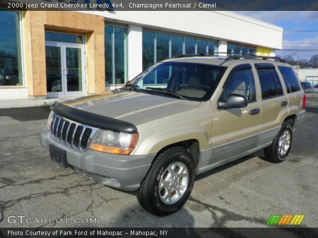 2000 Jeep Grand Cherokee Laredo 4x4 in Champagne Pearlcoat