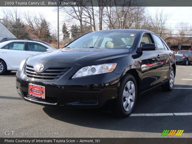 2009 Toyota Camry LE in Black
