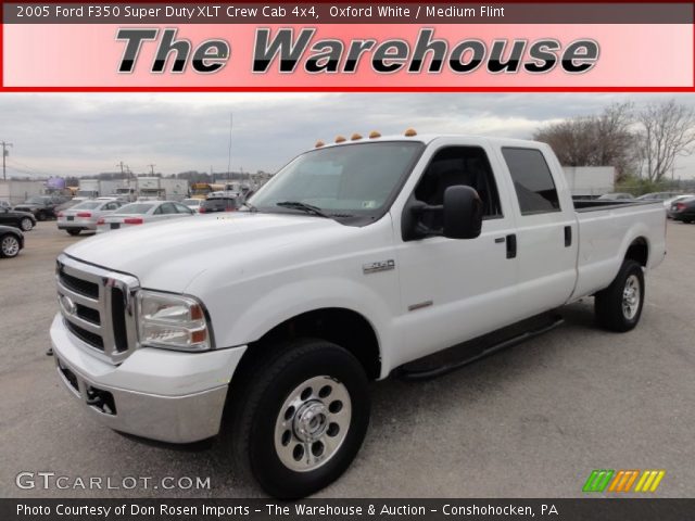 2005 Ford F350 Super Duty XLT Crew Cab 4x4 in Oxford White