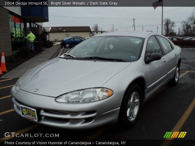 2004 Dodge Intrepid SE in Bright Silver Metallic