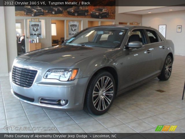 2012 Chrysler 300 S V6 in Tungsten Metallic