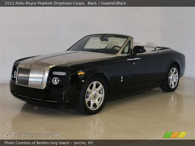 2011 Rolls-Royce Phantom Drophead Coupe in Black