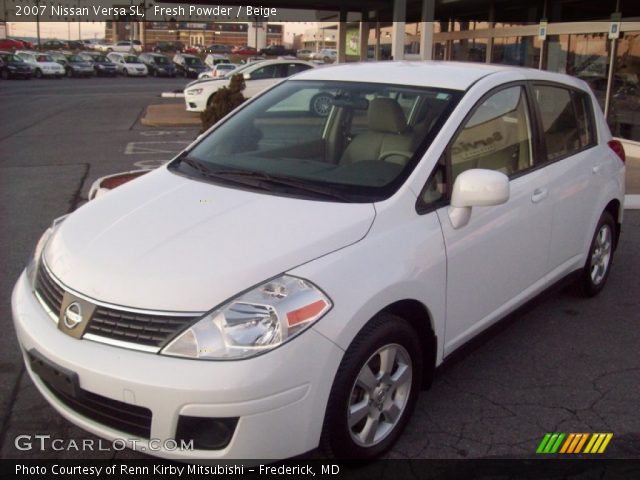 2007 Nissan Versa SL in Fresh Powder