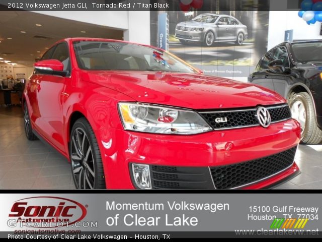 2012 Volkswagen Jetta GLI in Tornado Red
