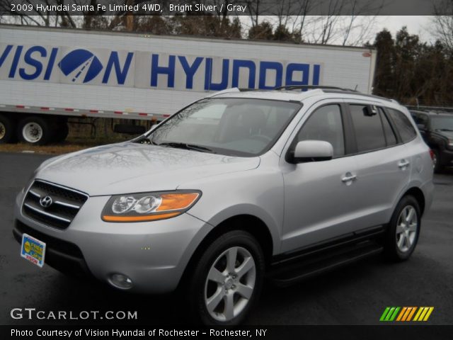 2009 Hyundai Santa Fe Limited 4WD in Bright Silver