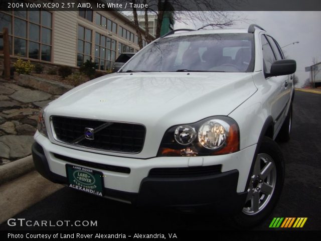 2004 Volvo XC90 2.5T AWD in Ice White