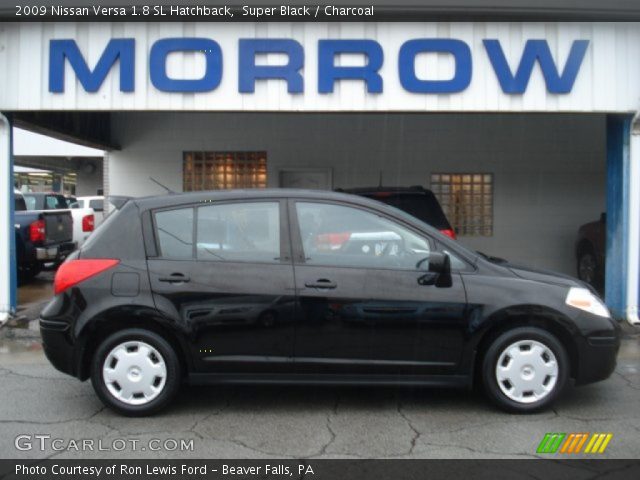 2009 Nissan Versa 1.8 SL Hatchback in Super Black