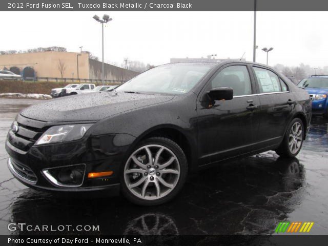 2012 Ford Fusion SEL in Tuxedo Black Metallic