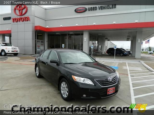 2007 Toyota Camry XLE in Black