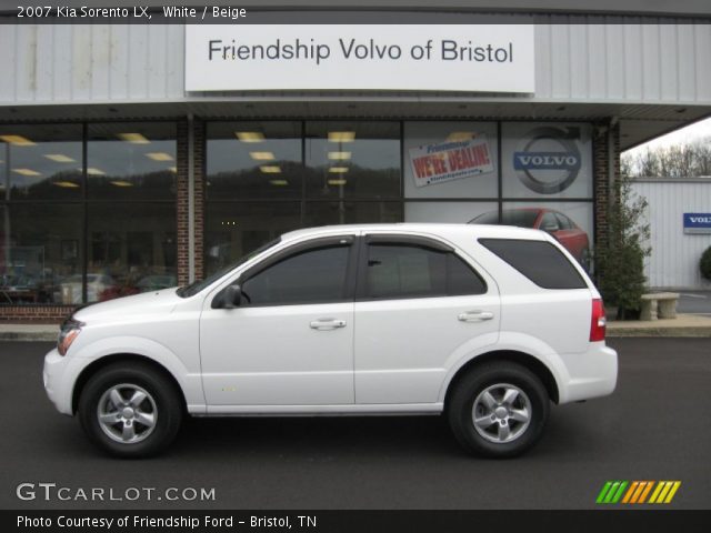 2007 Kia Sorento LX in White