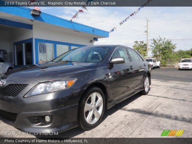 2010 Toyota Camry SE in Magnetic Gray Metallic