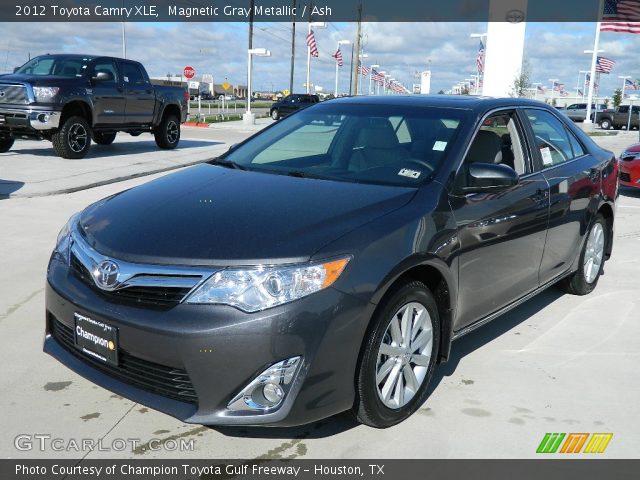 2012 Toyota Camry XLE in Magnetic Gray Metallic