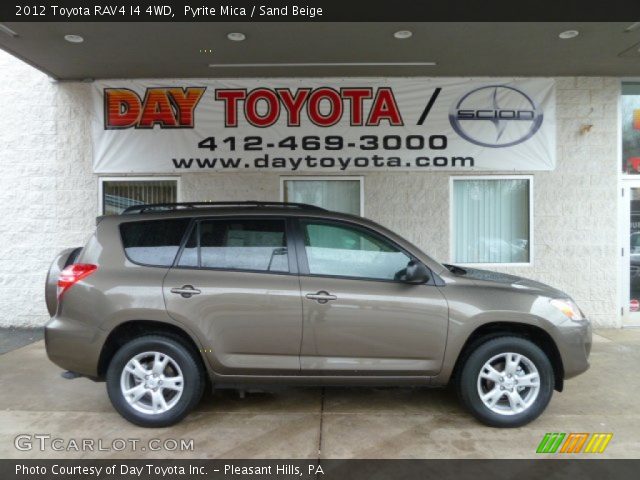 2012 Toyota RAV4 I4 4WD in Pyrite Mica