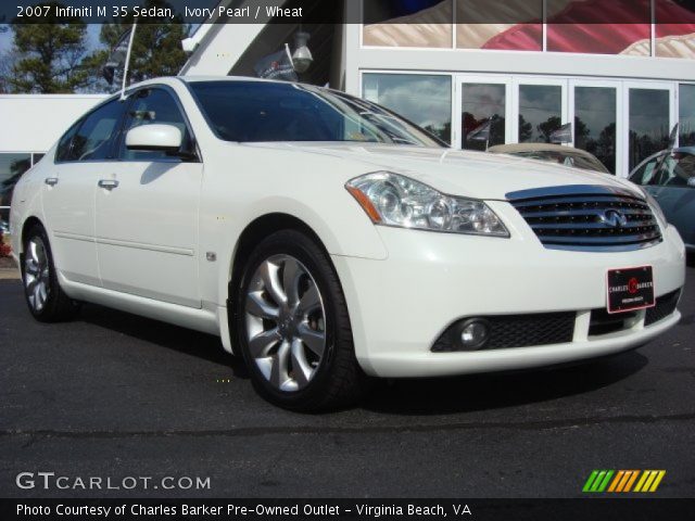 2007 Infiniti M 35 Sedan in Ivory Pearl