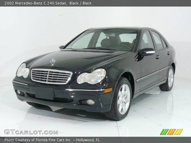 2002 Mercedes-Benz C 240 Sedan in Black