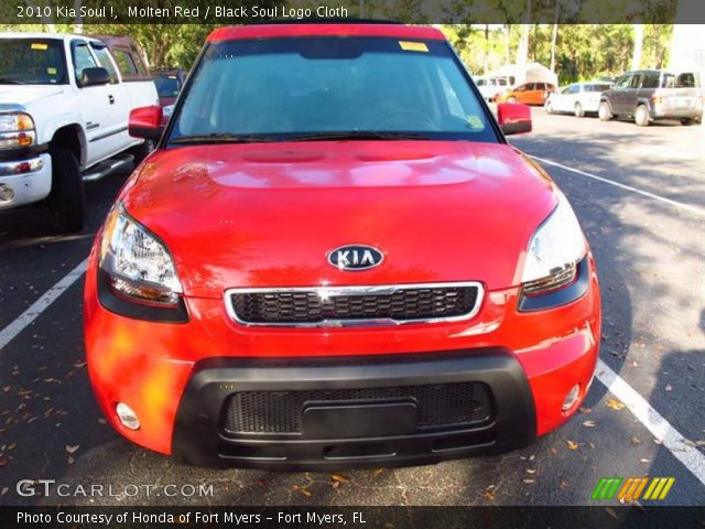 2010 Kia Soul ! in Molten Red