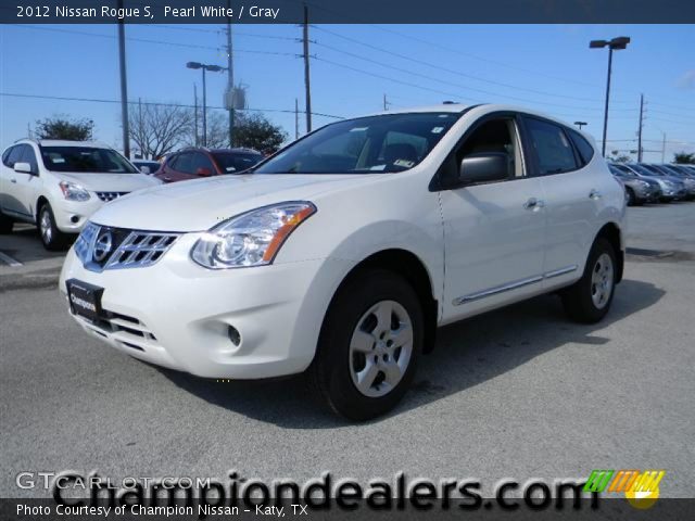 2012 Nissan Rogue S in Pearl White