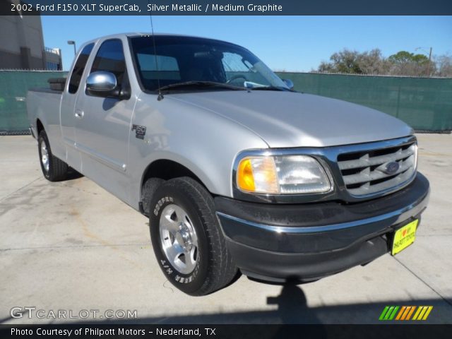 2002 Ford F150 XLT SuperCab in Silver Metallic