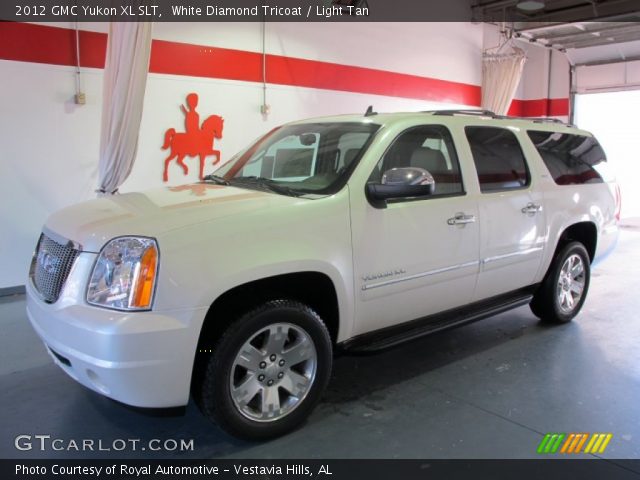 2012 GMC Yukon XL SLT in White Diamond Tricoat