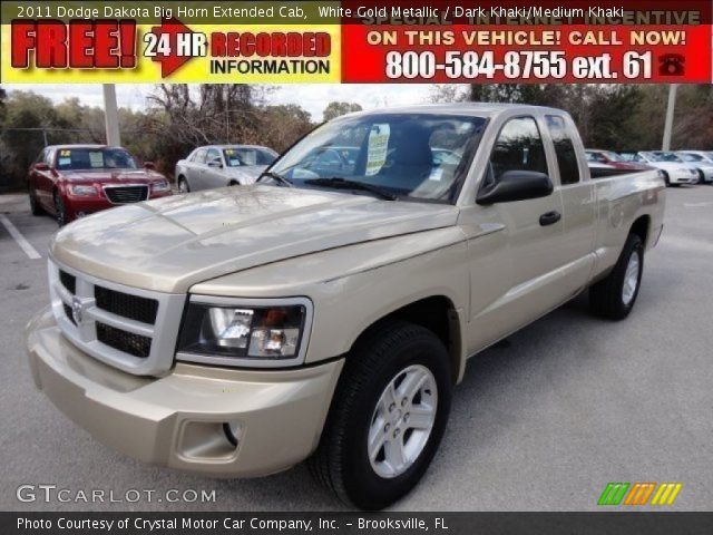 2011 Dodge Dakota Big Horn Extended Cab in White Gold Metallic