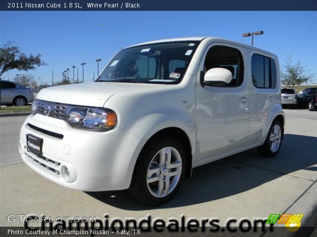 2011 Nissan Cube 1.8 SL in White Pearl