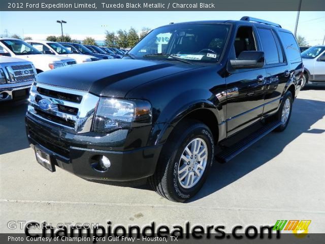 2012 Ford Expedition Limited in Tuxedo Black Metallic