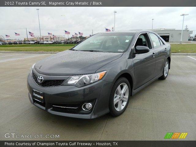 2012 Toyota Camry SE in Magnetic Gray Metallic