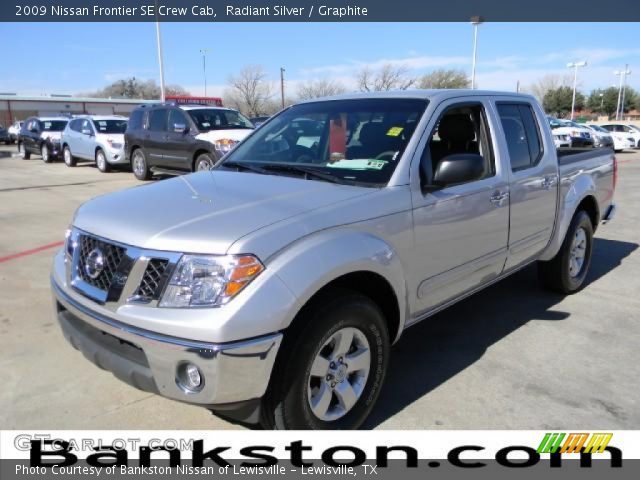 2009 Nissan Frontier SE Crew Cab in Radiant Silver