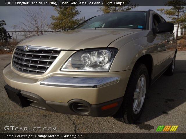 2006 Chrysler Pacifica Touring in Linen Gold Metallic Pearl