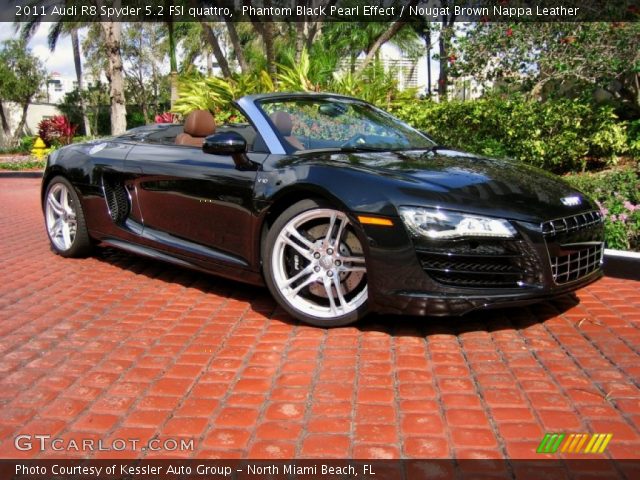2011 Audi R8 Spyder 5.2 FSI quattro in Phantom Black Pearl Effect