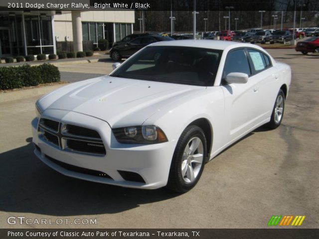 2011 Dodge Charger Rallye in Bright White