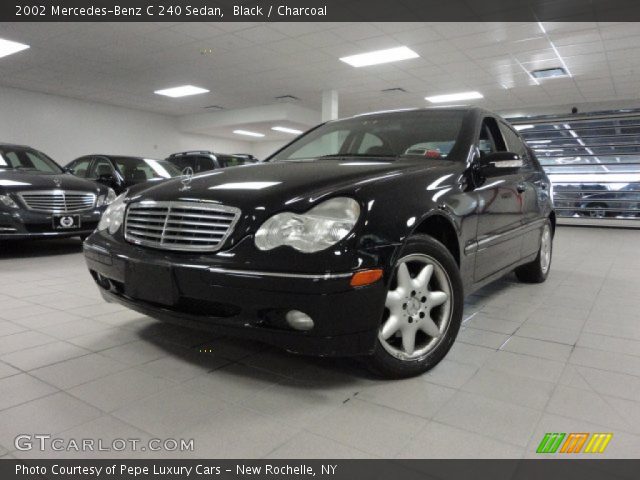 2002 Mercedes-Benz C 240 Sedan in Black