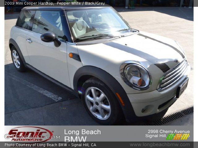 2009 Mini Cooper Hardtop in Pepper White
