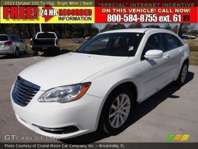 2011 Chrysler 200 Touring in Bright White