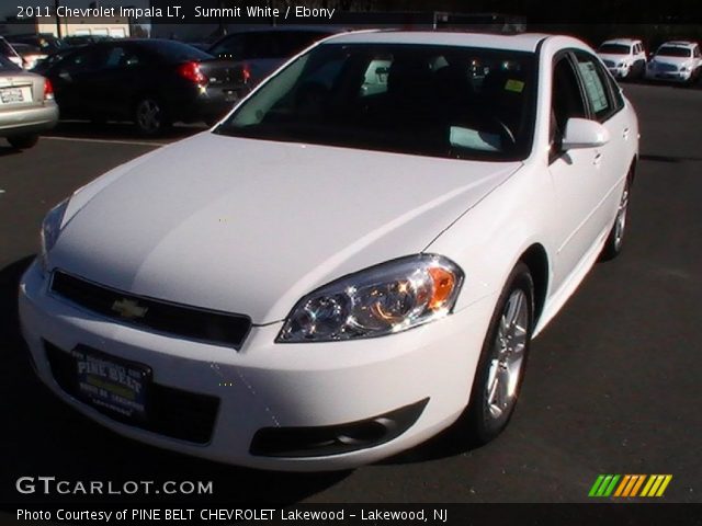 2011 Chevrolet Impala LT in Summit White