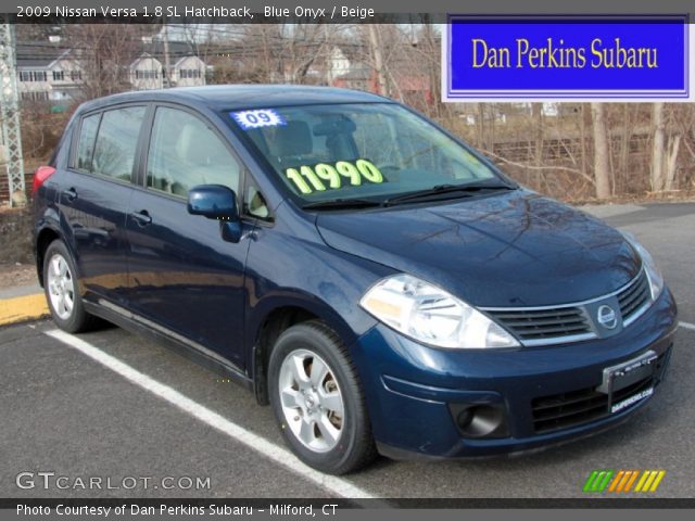 2009 Nissan Versa 1.8 SL Hatchback in Blue Onyx