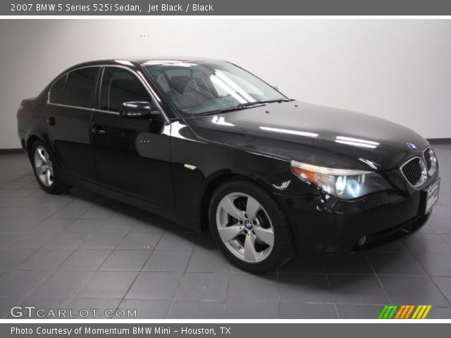 2007 BMW 5 Series 525i Sedan in Jet Black