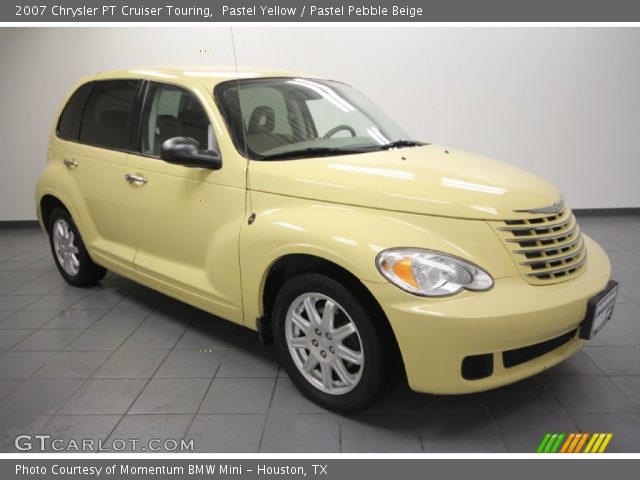 2007 Chrysler PT Cruiser Touring in Pastel Yellow