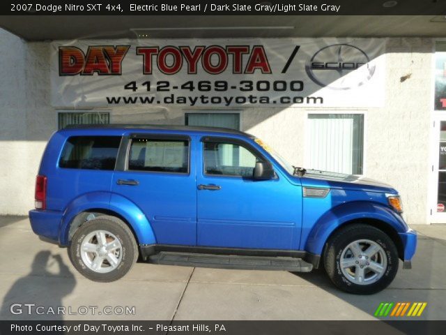 2007 Dodge Nitro SXT 4x4 in Electric Blue Pearl
