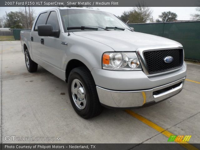 2007 Ford F150 XLT SuperCrew in Silver Metallic