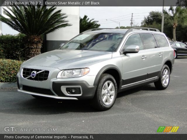 2012 Volvo XC70 3.2 in Electric Silver Metallic