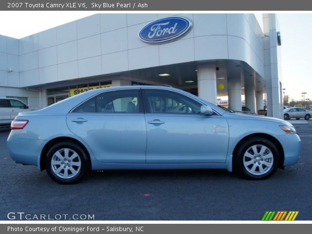 2007 Toyota Camry XLE V6 in Sky Blue Pearl