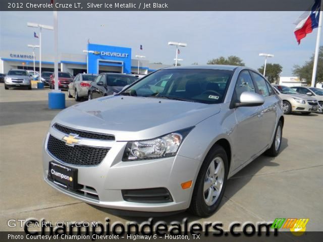 2012 Chevrolet Cruze LT in Silver Ice Metallic