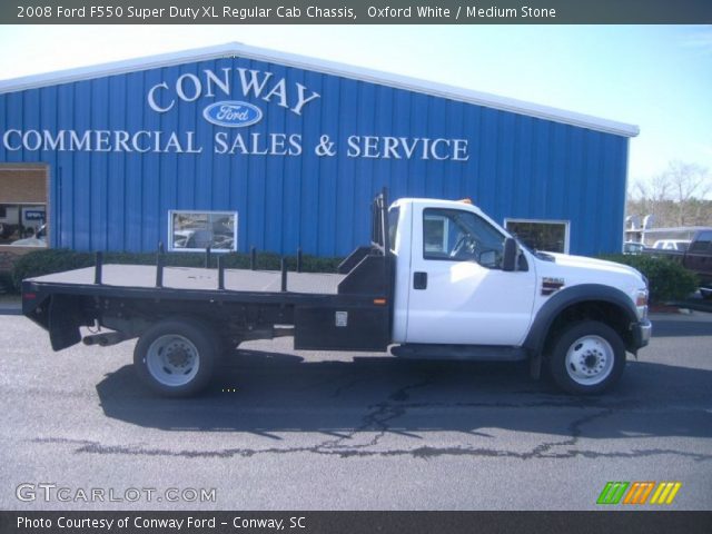 2008 Ford F550 Super Duty XL Regular Cab Chassis in Oxford White