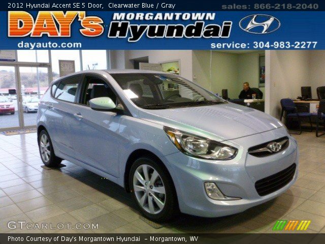 2012 Hyundai Accent SE 5 Door in Clearwater Blue