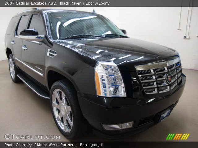 2007 Cadillac Escalade AWD in Black Raven