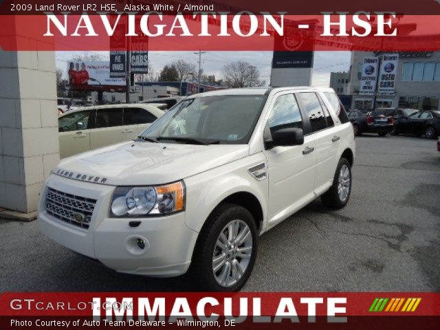 2009 Land Rover LR2 HSE in Alaska White